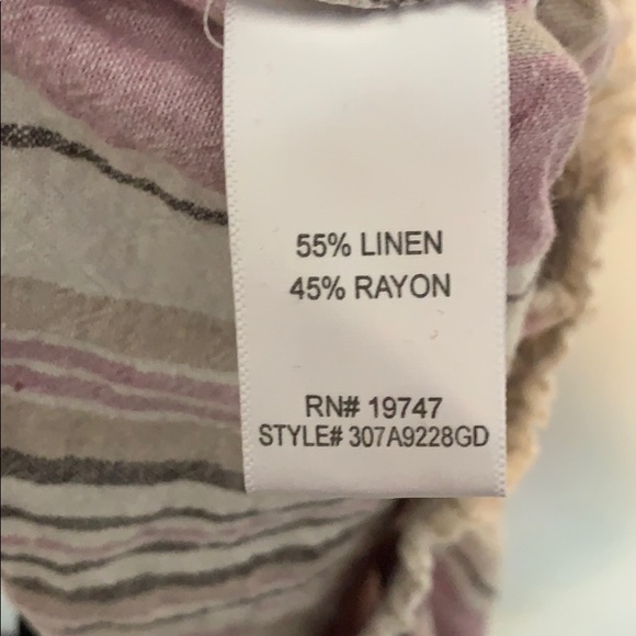 Striped paper bag linen capris - Picture 5 of 5